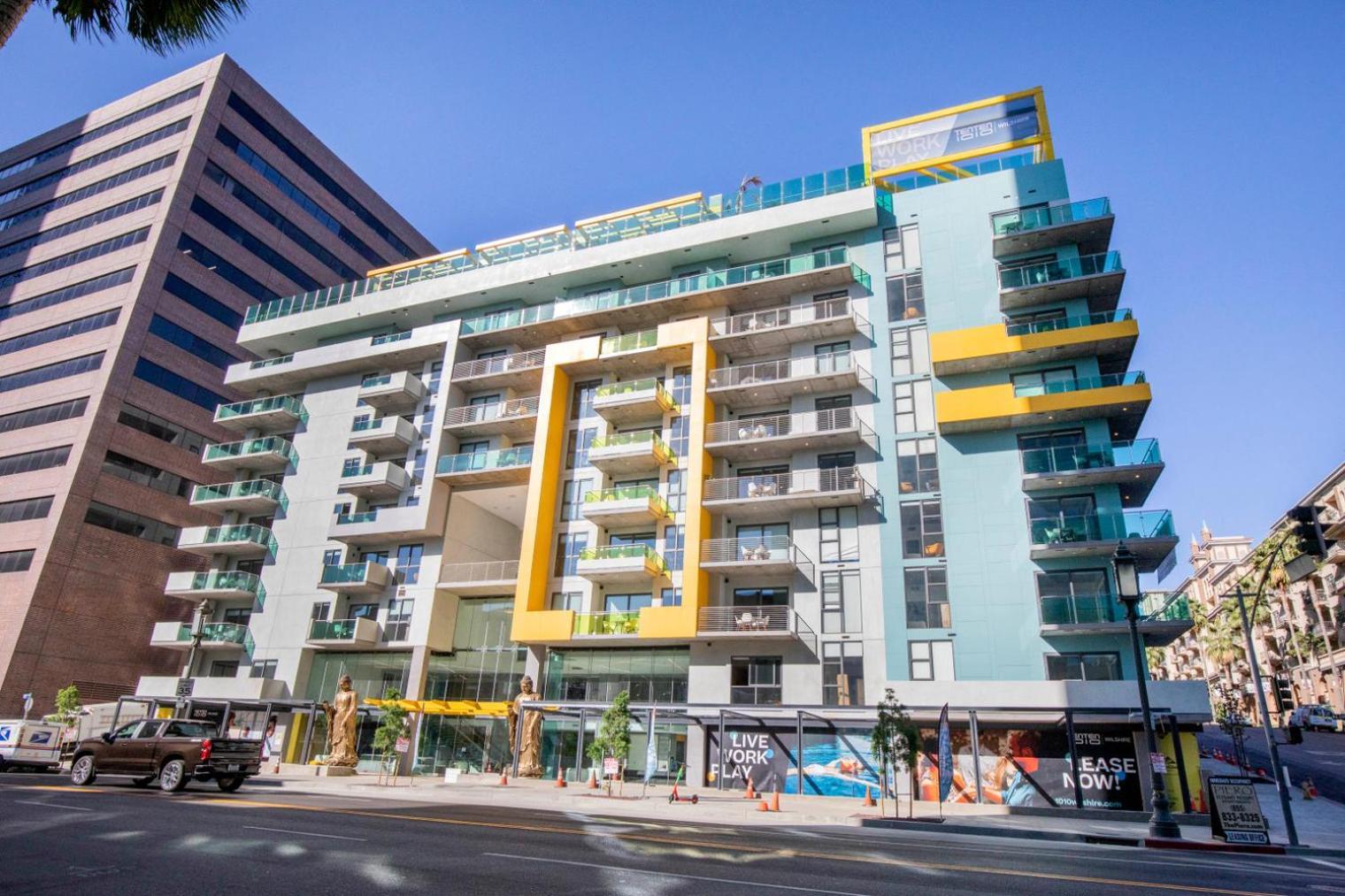 Downtown 1br W Pool Gym Wd Nr Staples Center Lax-554 *